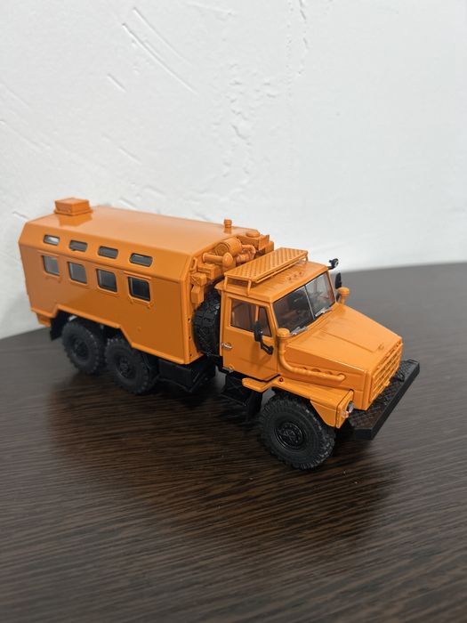 Продам модели автомобилей Краз и Урал