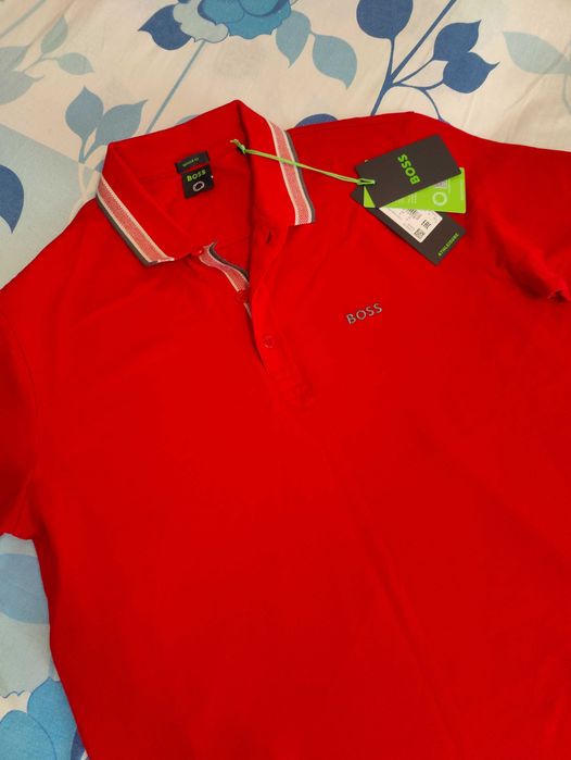 Tricou Boss masura M nou