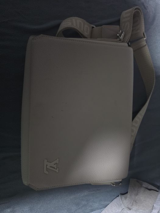Сумка Louis vuitton