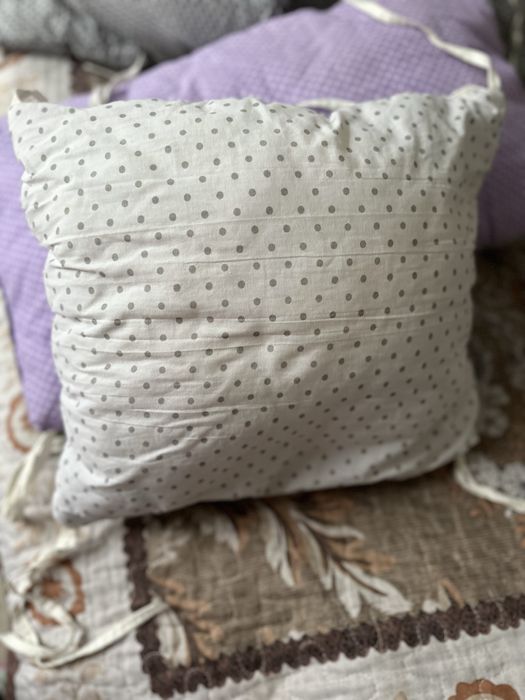 Продам бортики на кроватку