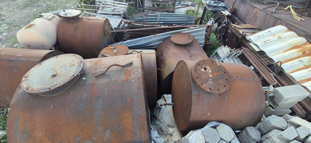 Продам ёмкости из под масла