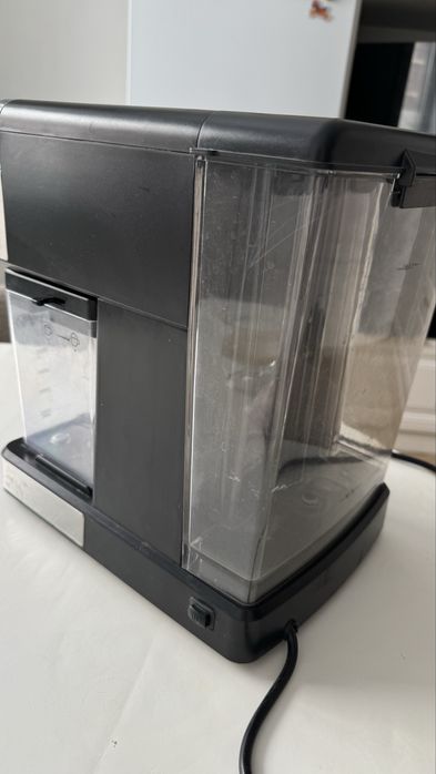 Продам кофеварку Polaris