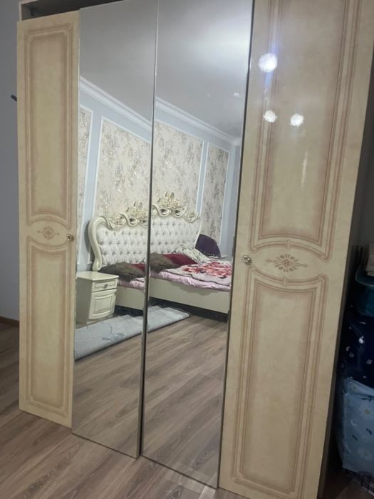 Шифонер 4х дверный б/к