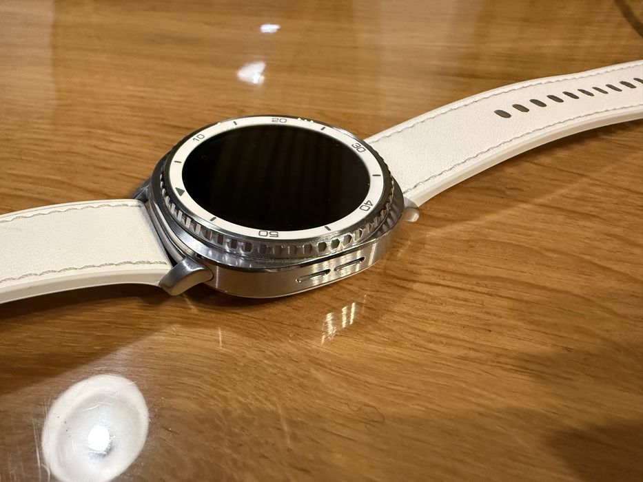 Смарт часовник Samsung Galaxy Watch8 Classic 46 mm