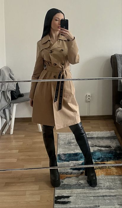 Trench coat GUESS