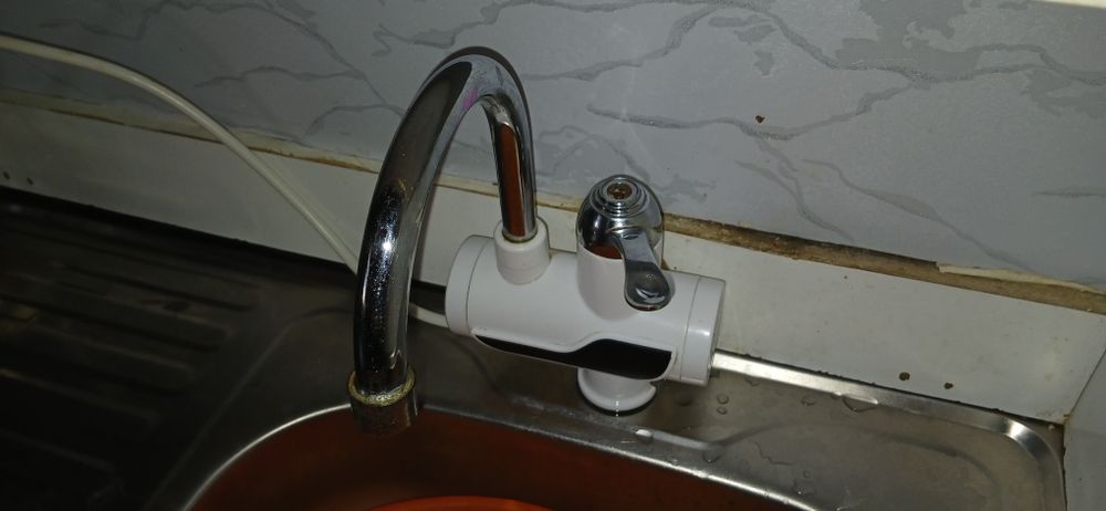 Смеситель кран ысытқышлы