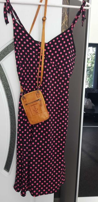 Продавам испански рокли