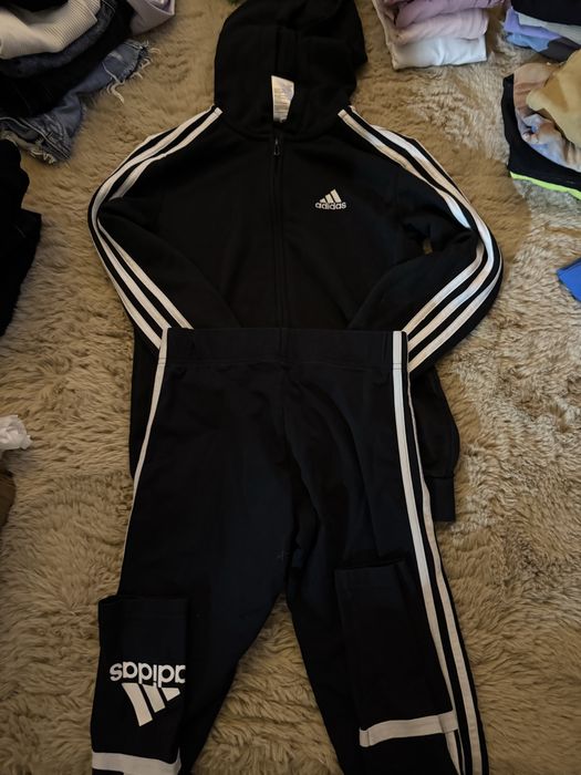 Trening Adidas,marimea xs