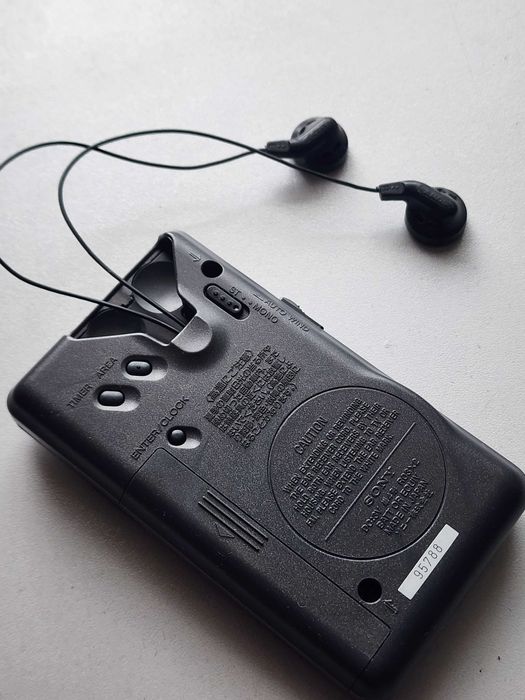 Карманный радио приемник Sony