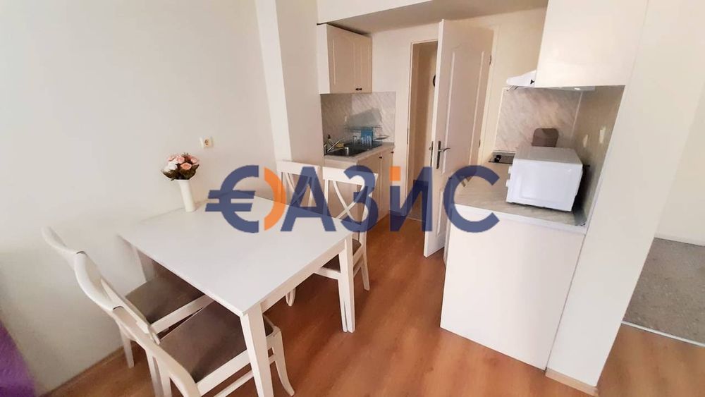 Продава се Тристаен апартамент в к.к. Слънчев бряг - 112 кв.м за 733 €/кв.м - Снимка #6
