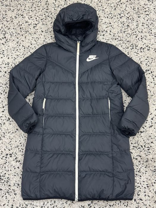 Дамска пухена двулицева парка NIKE . Размер S