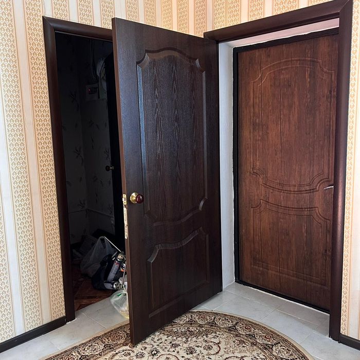 Продам бу дверь 90;