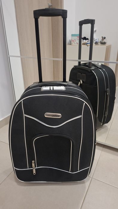 Valiza reglabila (cu fermoar)