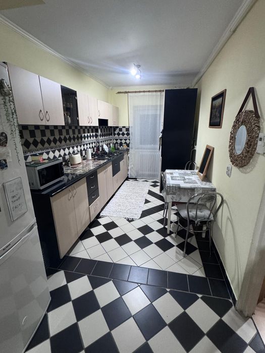 Apartament 3 camere decomandat - Ion mester