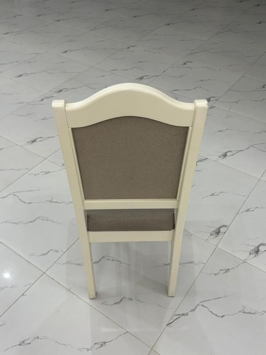 Продам стулья 300 шт