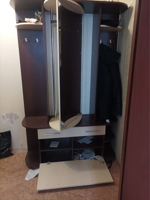 Шкаф в прихожую 20.000