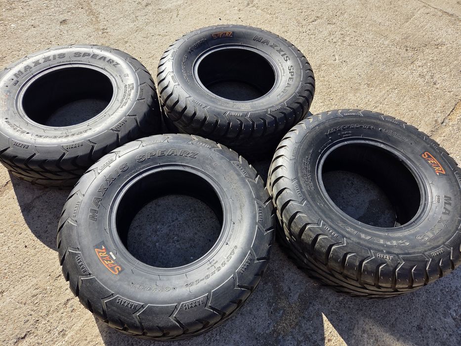 Anvelope atv maxxis spearz 12" stradă  impecabile ca noi