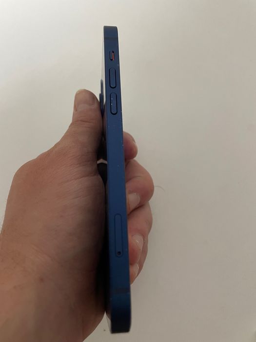 iPhone 12 în stare bună ieftin și bun
