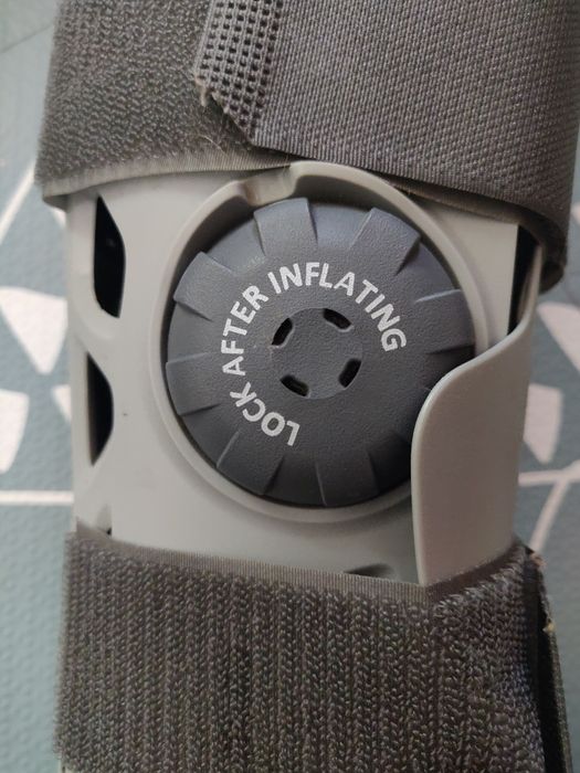 Cizma imobilizare Aircast Elite Marimea S