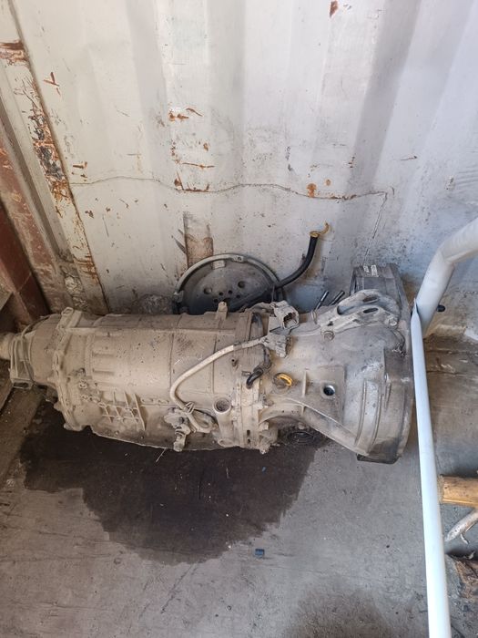 Продам двигатель с коробкой  Subaru legacy b4