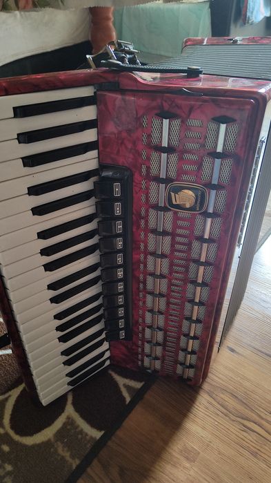 Музикален инструмент