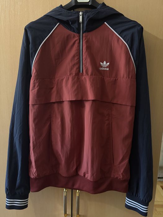 Продам ветровку Adidas . Original