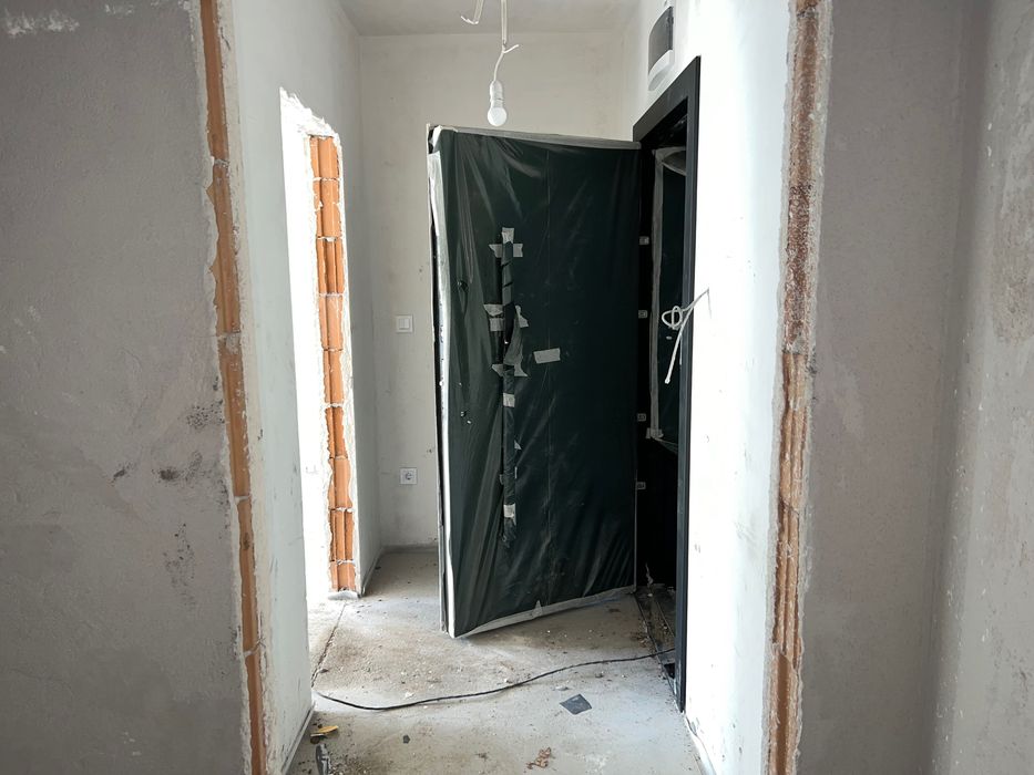 Продава се Двустаен апартамент в Казанлък - 59 кв.м за 1210 €/кв.м - Снимка #4