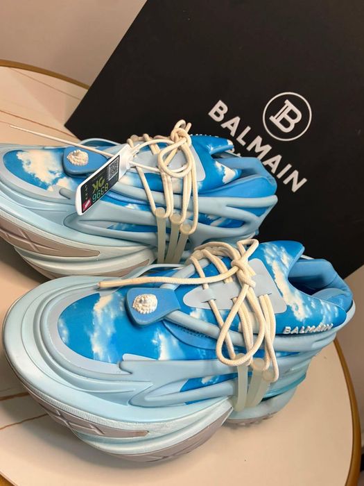Adidasi Balmain Unicorn - Editie Speciala Sky Cloud