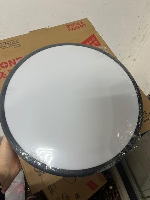 Светильник потолочный