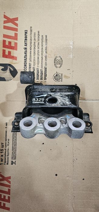 Cobalt motor padushka ORIGINAL arzon narxda/padushka dvigatel