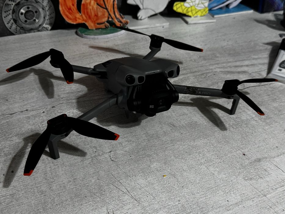 Продам дрон DJI MINI 5 pro
