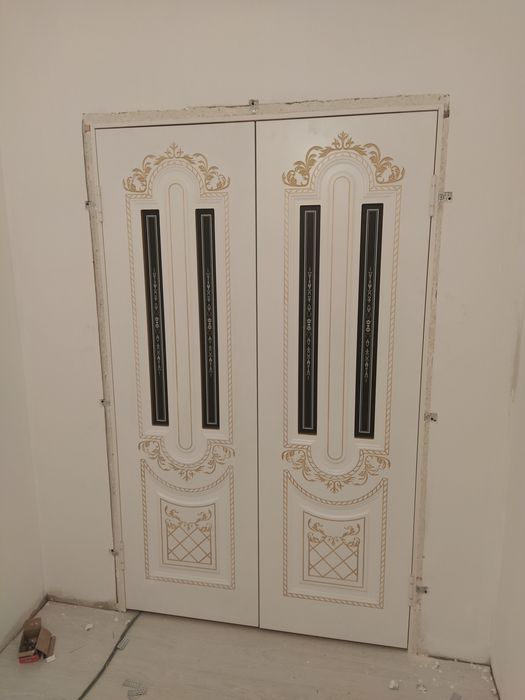 Установка дверь есік орнатамыз