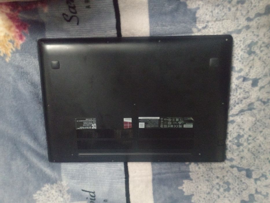 Ноутбук. Lenovo.