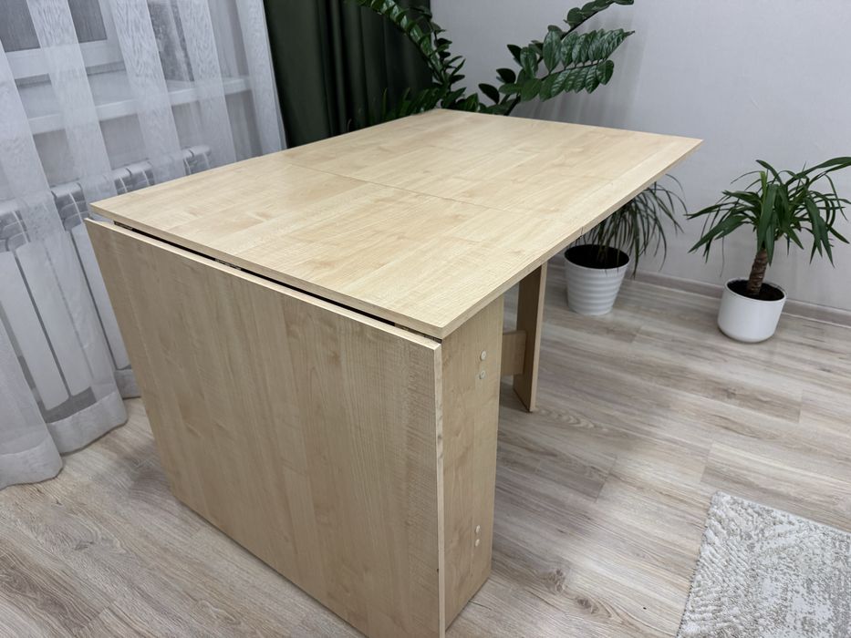 Продам стол тумбу