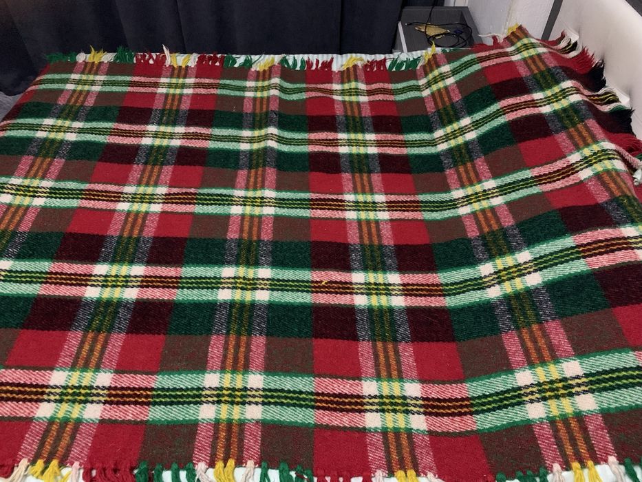 3 броя чисто нови родопски одеяла