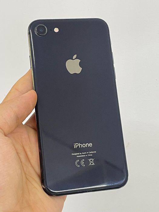 Продам iPhone 8 64гб