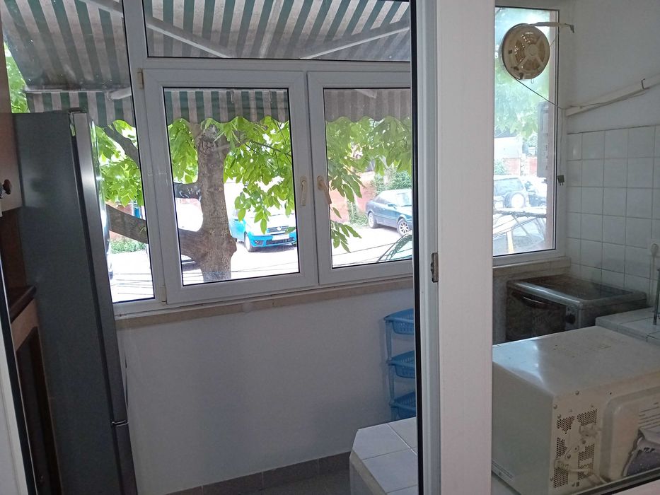 Дава се под наем Двустаен апартамент в Стара Загора, Център - 50 кв.м за 278.97 € - Снимка #8