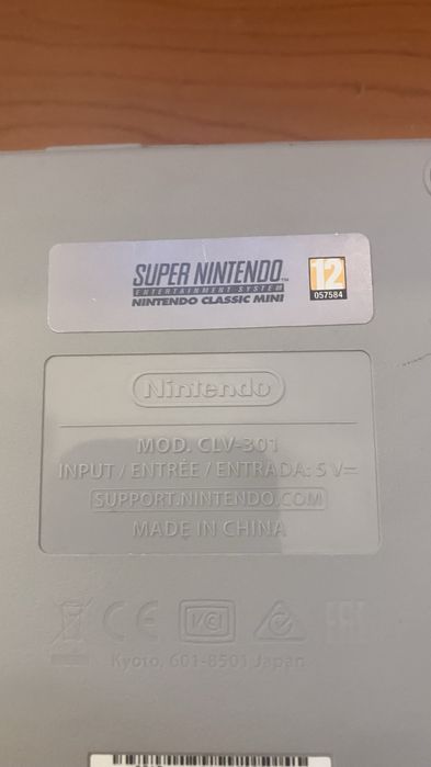 Authentic Nintendo SNES Classic Mini + 2 Controller (Tested , Working)