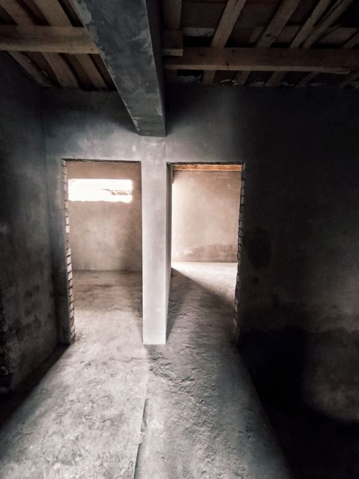 Keles Olmazor Kirov qizgaldoq 1.5 karobka sotiladi