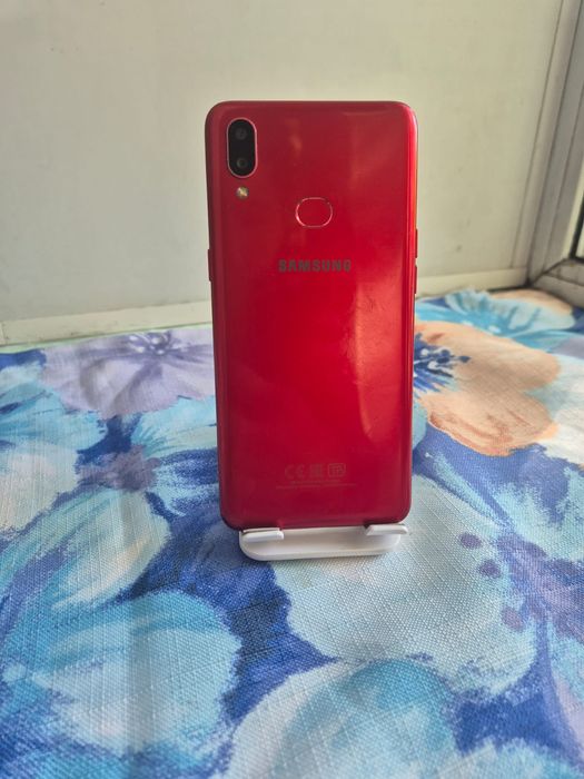 Продам Samsung galaxy a 10s