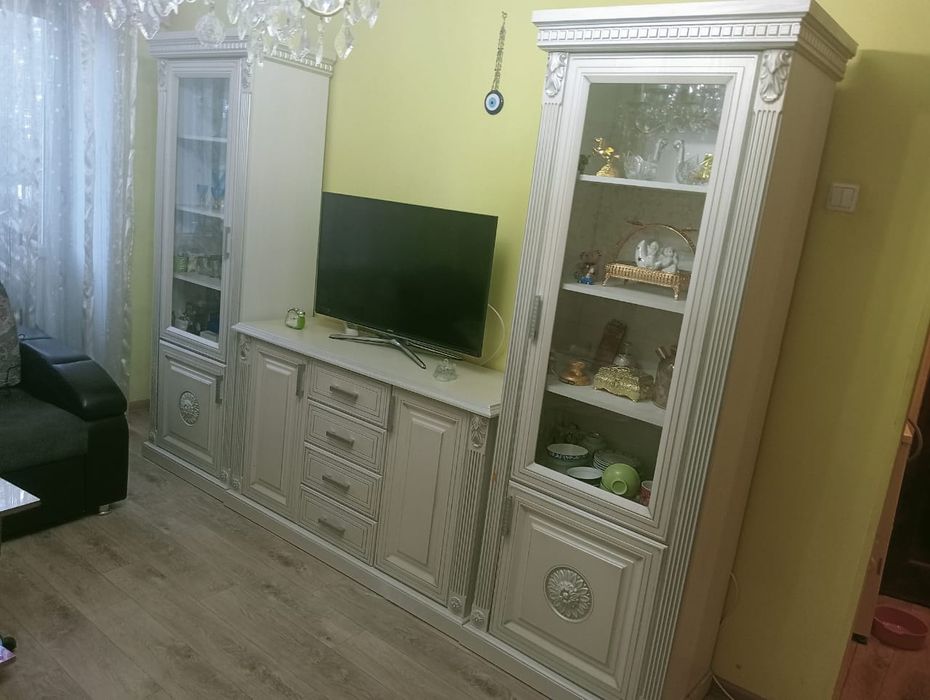 Продам стенку в хорошем состоянии