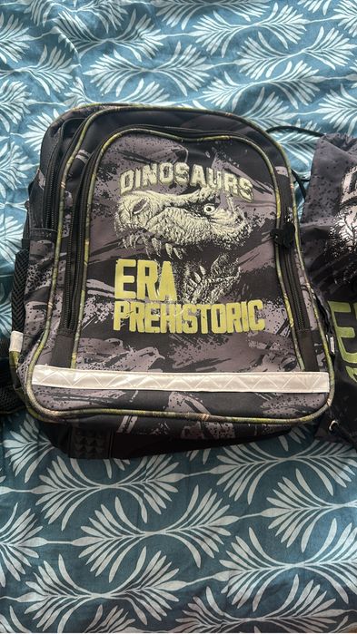 Ghiozdan si sac sport