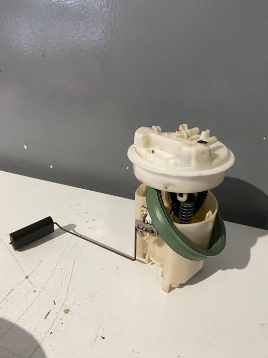 Pompa rezervor VOLVO S40 2001-2004 30617359