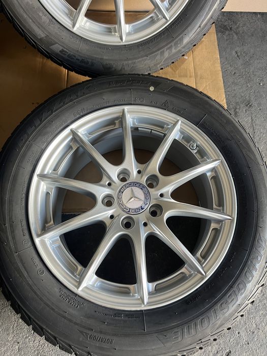 4 jante de mercedes cu anvelope 225/55/16 Bridgestone NoI