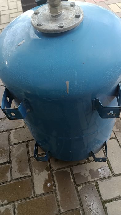 Расширительный бак 100 литров