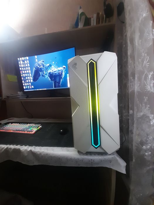 PK igravoy Core i3 9100f, RX 470 + monitor 32 kurved