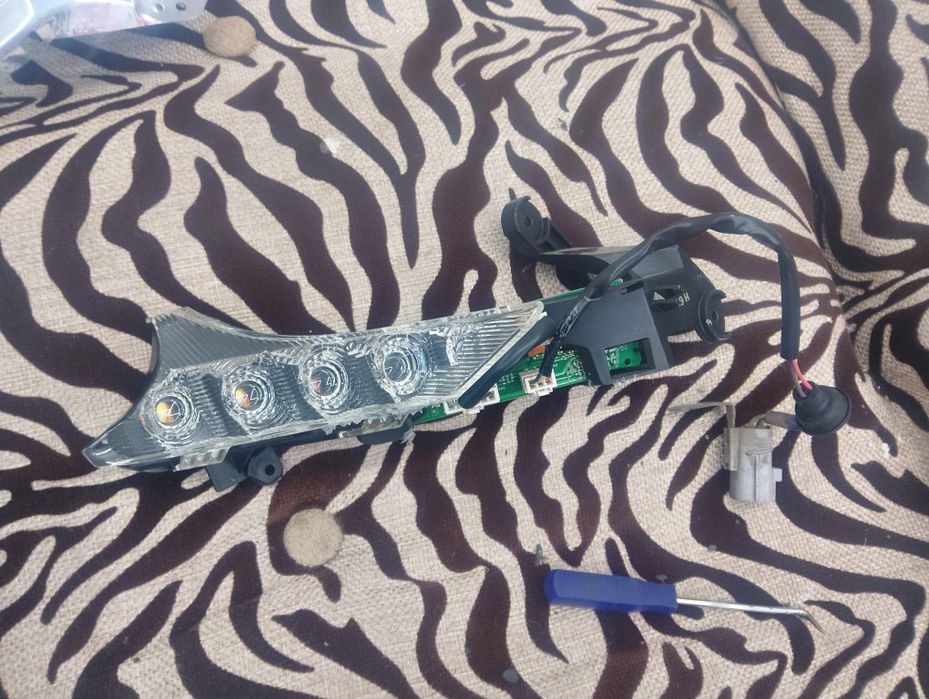 Отражатель Камри 50 европеец