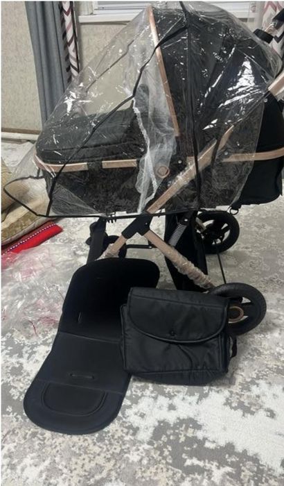 Продам детскую коляску