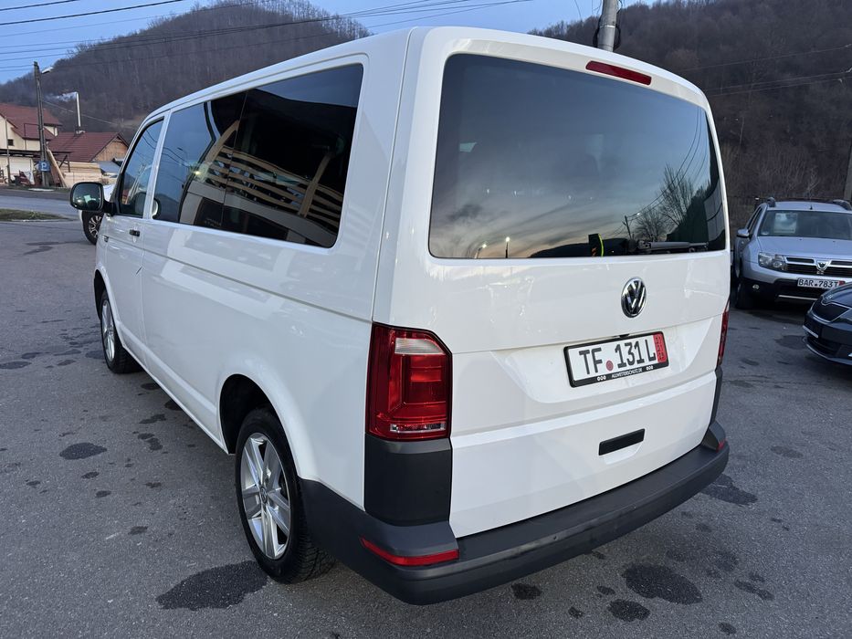 Volkswagen transporter t6 locuri 8+ euro 6 an fab 2017