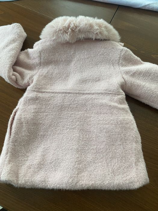 Елегантно палто да малка дама